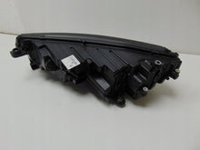 Laden Sie das Bild in den Galerie-Viewer, Frontscheinwerfer Skoda Octavia IV 5E4941016 LED Rechts Scheinwerfer Headlight SCH6849629456ep