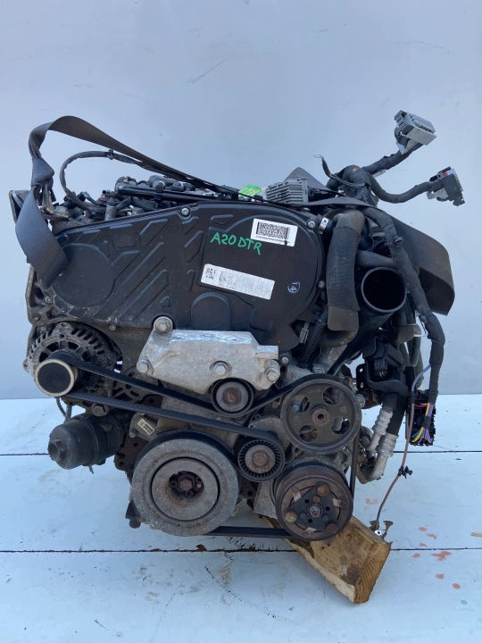 Motor Opel Insignia A A20DTR 2.0 195PS 57TKm 2014 Diesel Engine Komplett MOT1938010707ff