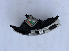 Laden Sie das Bild in den Galerie-Viewer, Frontscheinwerfer Ford DA83-13006-BM Links Scheinwerfer Headlight SCH3124100142zo