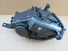 Laden Sie das Bild in den Galerie-Viewer, Frontscheinwerfer Mercedes-Benz W251 2518202261 Xenon Links Headlight