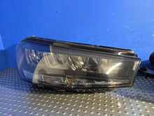 Load image into Gallery viewer, Frontscheinwerfer Skoda Fabia I 6V8941015 Ein Stück (Rechts oder Links) SCH9087043548aa