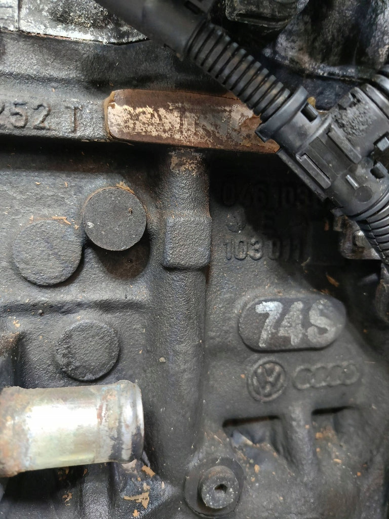 Motor VW Transporter 9833 2.5 TDI 88PS 65kW 2003 Diesel Engine Komplett