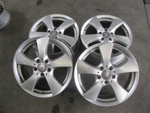 Laden Sie das Bild in den Galerie-Viewer, 4x Alufelge 17 Zoll 7.5" 5x112 45ET Glanz Silber 513767 Rim Wheel FEL7497456231rv