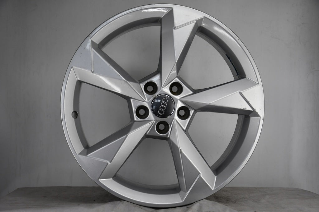 4x Alufelge 19 Zoll 7.0" 5x112 43ET Glanz Silber Audi Q3 Rim Wheel FEL4590280503ks