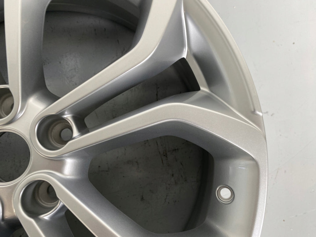 1x Alufelge 20 Zoll 6.5" 5x114.3 33ET Glanz Silber 403007153R Renault Scenic FEL9243690459ok