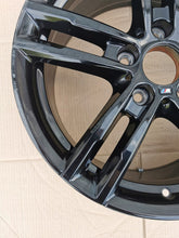 Load image into Gallery viewer, 1x Alufelge 18 Zoll 8.0" 5x120 52ET 8074186 BMW 2 F22 1 F21 F23 Rim Wheel FEL2702035809ge