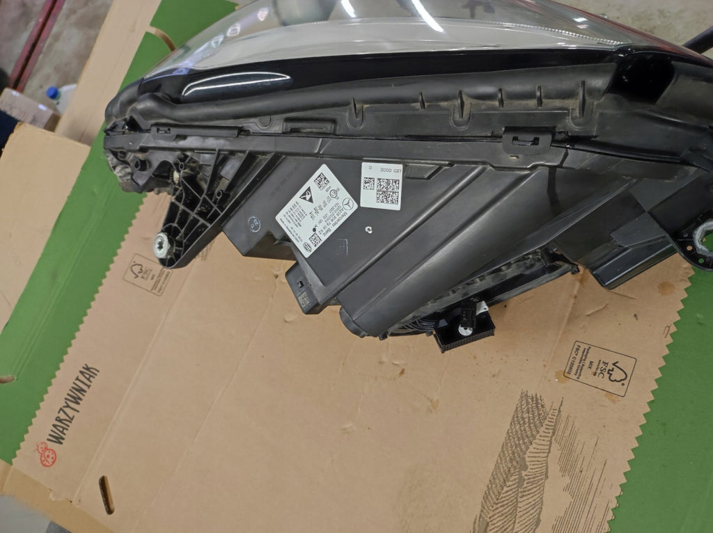 Frontscheinwerfer Mercedes-Benz W205 2059067905 LED Links Scheinwerfer Headlight SCH3728982050jm