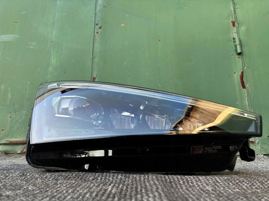 Frontscheinwerfer Skoda Scala 657941016A LED Rechts Scheinwerfer Headlight SCH5329634658vf