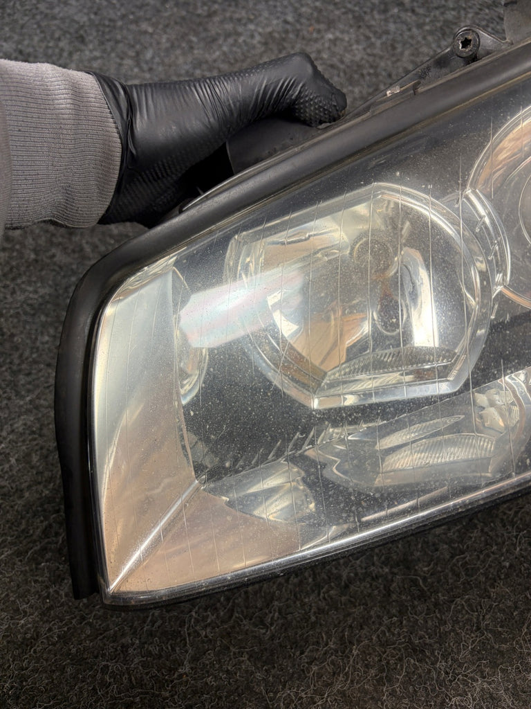 Frontscheinwerfer Audi A4 B6 Links Scheinwerfer Headlight SCH4018751858eb