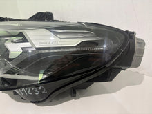 Laden Sie das Bild in den Galerie-Viewer, Frontscheinwerfer BMW 2 Active Tourer U06 5A42247-07 LED Rechts oder Links SCH1266514524ho