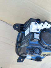 Load image into Gallery viewer, Frontscheinwerfer Hyundai Tucson 92102-N7100 Full LED Rechts Headlight SCH1156826843xw