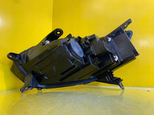 Laden Sie das Bild in den Galerie-Viewer, Frontscheinwerfer Dacia Sandero III 260102586R LED Rechts Scheinwerfer Headlight