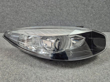 Laden Sie das Bild in den Galerie-Viewer, Frontscheinwerfer Renault Fluence 260606836R Vorderseite Scheinwerfer Headlight SCH8307894035if