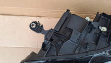 Laden Sie das Bild in den Galerie-Viewer, Frontscheinwerfer VW I 14B941035B Links Scheinwerfer Headlight SCH6734299908eo