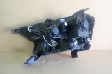 Laden Sie das Bild in den Galerie-Viewer, Frontscheinwerfer Ford Ranger Rechts Scheinwerfer Headlight