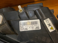 Load image into Gallery viewer, Frontscheinwerfer BMW E87 29900C8-06 Xenon Rechts Scheinwerfer Headlight