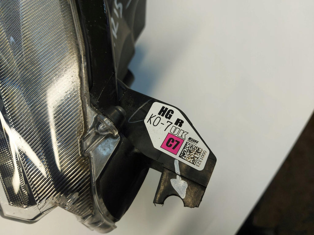 Frontscheinwerfer Toyota 4 Yaris Rechts Scheinwerfer Headlight