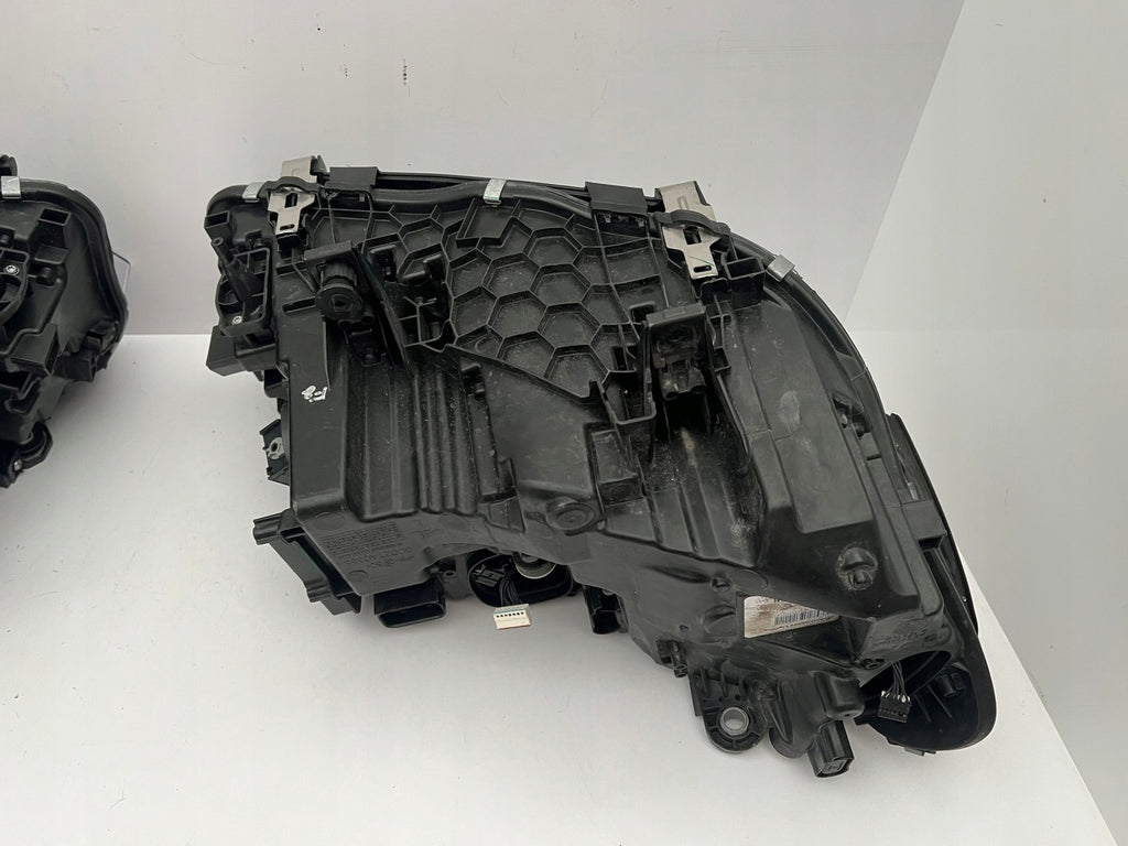 Frontscheinwerfer BMW X3 G01 G02 8739654 8739653 LED Rechts oder Links SCH8287860755ms