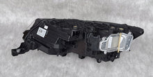 Laden Sie das Bild in den Galerie-Viewer, Frontscheinwerfer VW Multivan T7 7T1941082B LED Rechts Scheinwerfer Headlight SCH9306969865kn