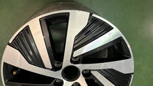 Load image into Gallery viewer, 1x Alufelge 17 Zoll 6.0" 5x112 48ET Glanz Schwarz 5H0601025A VW 16 Rim Wheel FEL1657977076ti