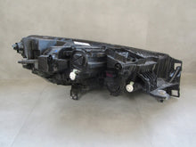 Laden Sie das Bild in den Galerie-Viewer, Frontscheinwerfer Skoda Enyaq 5LB941015A LED Links Scheinwerfer Headlight SCH2682339348gt