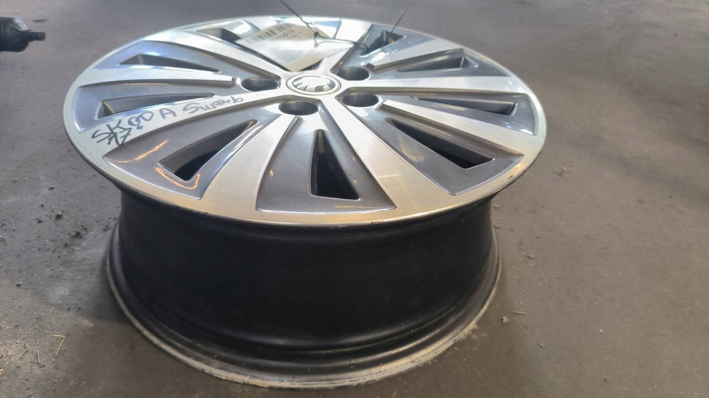 1x Alufelge 17 Zoll 6.5" 5x112 Skoda Superb Iii Rim Wheel FEL5729220887fx