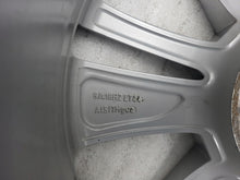 Load image into Gallery viewer, 1x Alufelge 18 Zoll 8.0&quot; 5x112 44ET 3V0601025F Skoda Superb Rim Wheel