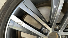Laden Sie das Bild in den Galerie-Viewer, 1x Alufelge 18 Zoll 7.5&quot; 5x112 35ET Glanz Graphit 7N0601025 Mg Sharan Rim Wheel