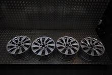 Laden Sie das Bild in den Galerie-Viewer, 4x Alufelge 17 Zoll 7.5" 5x120 43ET Glanz Silber 6796206 BMW 2 F22 1 F21 F23 F20 FEL2128103014zp
