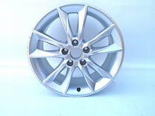 Laden Sie das Bild in den Galerie-Viewer, 1x Alufelge 17 Zoll 7.5" 5x112 51ET Glanz Silber 8V0601025BP Audi A3 Rim Wheel FEL1135016262am
