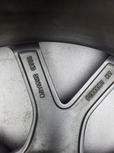 Laden Sie das Bild in den Galerie-Viewer, 1x Alufelge 19 Zoll 8.0&quot; 5x108 55ET KX7C-1007-B1A Ford Mondeo Galaxy Rim Wheel