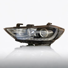 Laden Sie das Bild in den Galerie-Viewer, Frontscheinwerfer Hyundai Elantra 92101-F2 Links Scheinwerfer Headlight