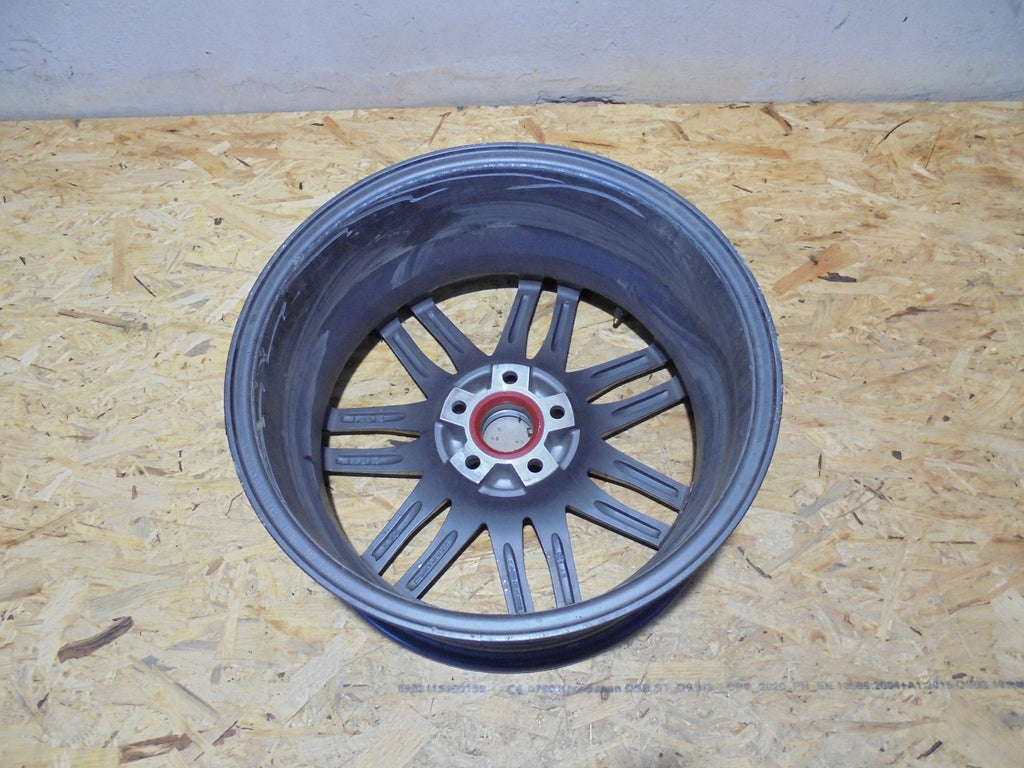 1x Alufelge 18 Zoll Audi Rim Wheel