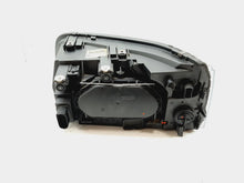 Laden Sie das Bild in den Galerie-Viewer, Frontscheinwerfer VW Transporter Caravelle 0301195202 Rechts Headlight SCH1077050647bq