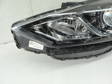 Load image into Gallery viewer, Frontscheinwerfer Hyundai I30 III G4921-64010 Links Scheinwerfer Headlight