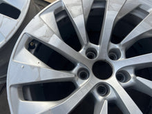 Load image into Gallery viewer, 1x Alufelge 18 Zoll 8.0" 5x112 4K8601025A Audi Rim Wheel FEL7831654152wr