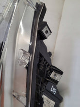 Load image into Gallery viewer, Frontscheinwerfer BMW 3 F30 F31 7471305-03 Links Scheinwerfer Headlight SCH4347780597rv
