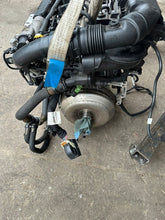 Laden Sie das Bild in den Galerie-Viewer, Motor Citroën Peugeot II HN05 1.2 THP Benzin Engine Komplett MOT7467956651gc