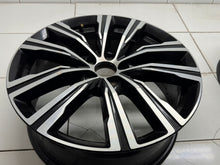 Load image into Gallery viewer, 1x Alufelge 19 Zoll 7.5" 5x108 50 5ET Glanz Schwarz 32134530 Volvo Rim Wheel FEL9490783418uv