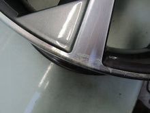 Laden Sie das Bild in den Galerie-Viewer, 1x Alufelge 17 Zoll 6.5&quot; 4x100 49ET 52910-H8700 Kia Stonic Rim Wheel