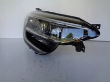 Laden Sie das Bild in den Galerie-Viewer, Frontscheinwerfer Renault Megane IV 260105675R Full LED Rechts Headlight