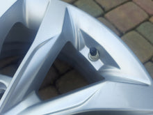 Laden Sie das Bild in den Galerie-Viewer, 4x Alufelge 16 Zoll 6.5" 5x114.3 42 5ET Kia Sportage Ii Rim Wheel FEL4069483981yb