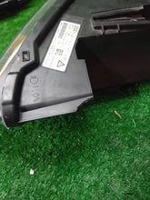 Laden Sie das Bild in den Galerie-Viewer, Frontscheinwerfer Audi A1 8X0941006 Rechts Scheinwerfer Headlight SCH9521524466lf