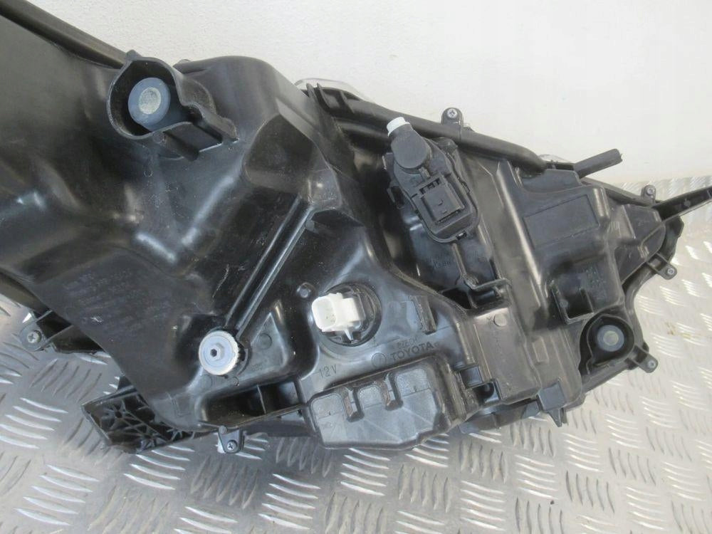Frontscheinwerfer Toyota IV Yaris LED Links Scheinwerfer Headlight SCH2524599363jb