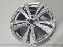Laden Sie das Bild in den Galerie-Viewer, 1x Alufelge 18 Zoll 8.0&quot; 5x108 42ET 32243390 Volvo S60 V60 S90 V90 Rim Wheel