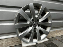 Load image into Gallery viewer, 1x Alufelge 16 Zoll 7.0&quot; 5x112 33ET VW Scirocco Rim Wheel