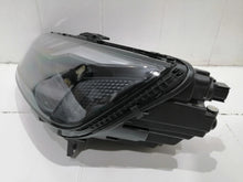 Laden Sie das Bild in den Galerie-Viewer, Frontscheinwerfer Audi A4 8W0941035J LED Ein Stück (Rechts oder Links) Headlight SCH9738252690vk