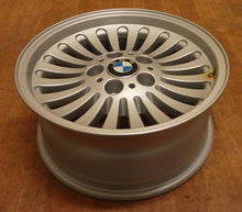 Load image into Gallery viewer, 1x Alufelge 16 Zoll 7.0" 5x120 20ET Glanz Silber 1092209 BMW 5 E39 Rim Wheel FEL8079169395qu