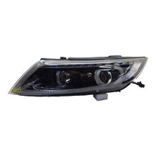 Load image into Gallery viewer, Frontscheinwerfer Kia Optima 92101-2T544 Xenon Links Scheinwerfer Headlight