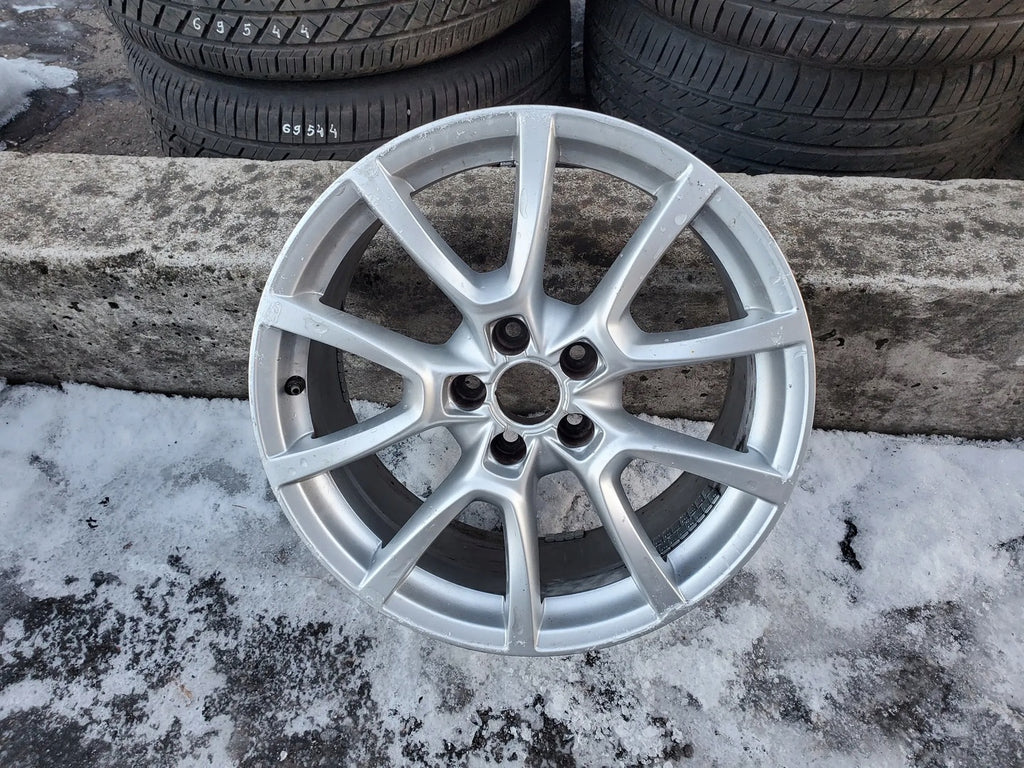 1x Alufelge 18 Zoll 8R0601025C Audi Q5 Rim Wheel